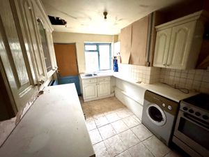 Photo 5- click for photo gallery